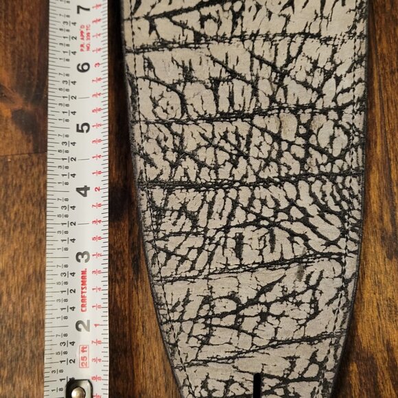 Hand-Carved Leather & Wildebeest Guitar Strap by Slickbald Customs - Picture 8 of 8